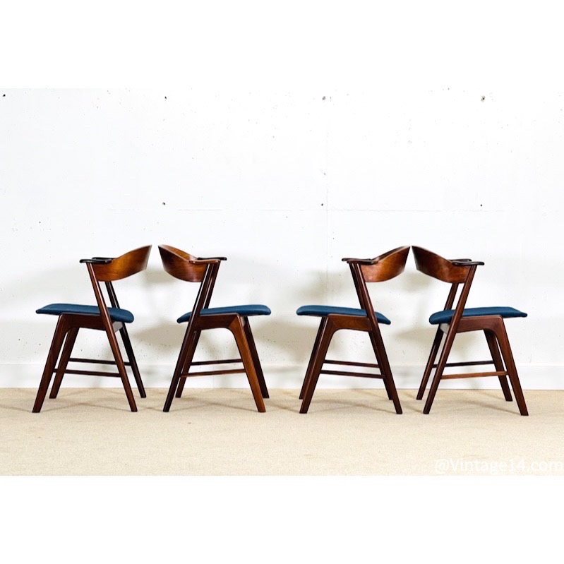 Set of four Kai Kristiansen model 32 chairs in Rosewood