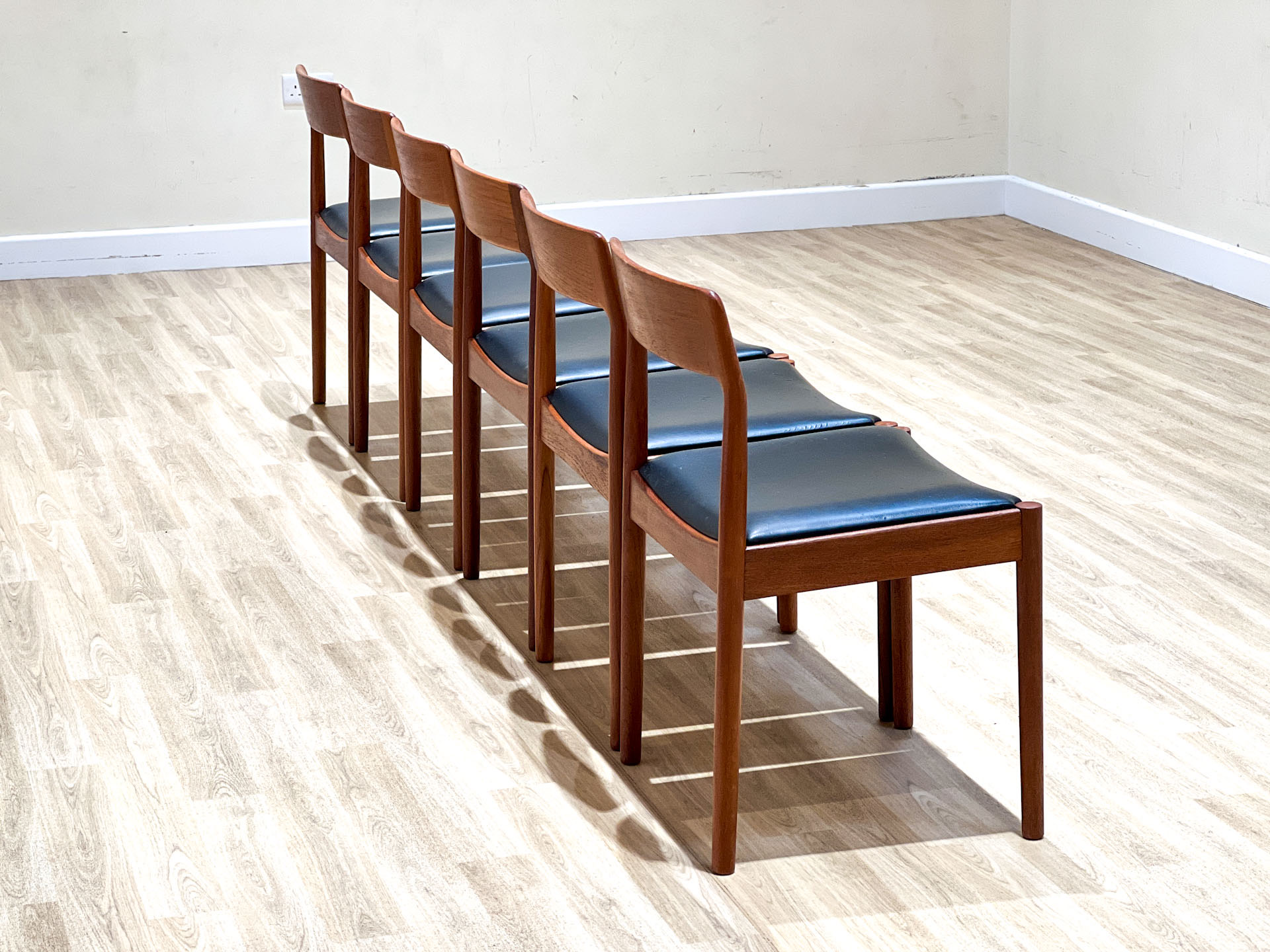 Set Of 6 Chairs By Johannes Nørgaard For Nørgaards Møbelfabrik - Image 9